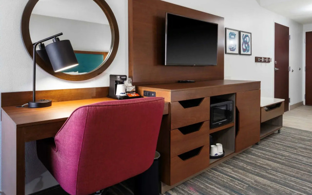 Hampton Inn by Hilton Concord/Bow