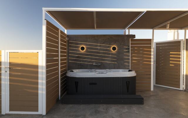 Dolphin Luxury Apartments