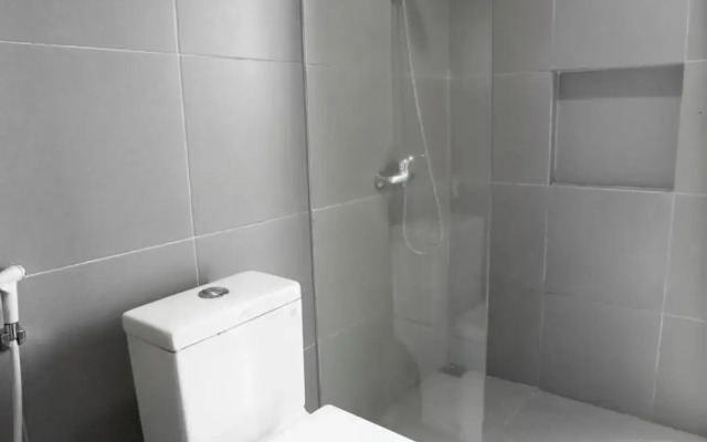 ZEN Rooms Permata Karawaci Syariah