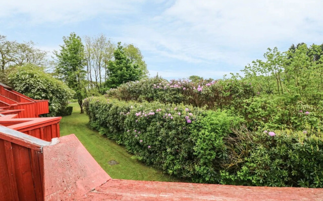 Rowan Lodge