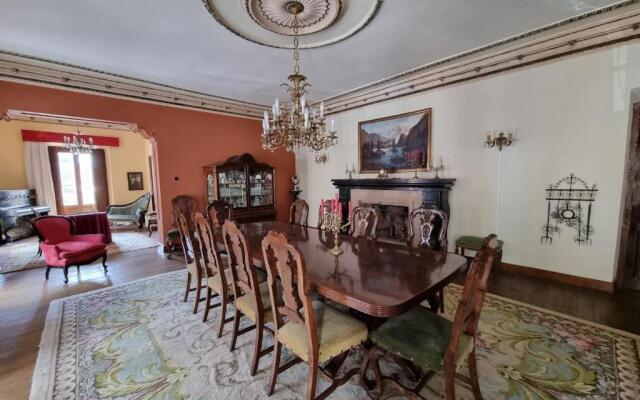 Palacete Salas 18A01