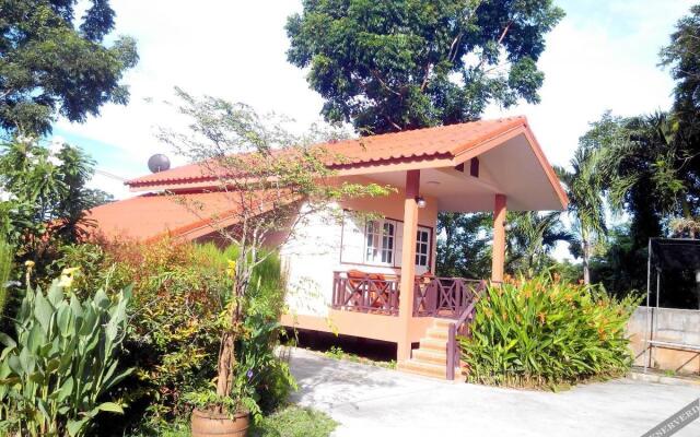 Lake View Resort