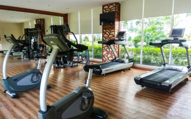 Comfortable 1BR Saveria Apartment near The Breeze BSD
