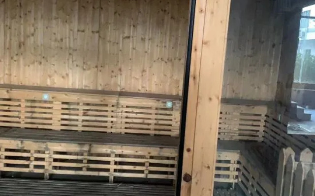 Junlun Hot Spring Hotel