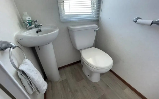 27 Tower View Pevensey Bay Holiday Park Beach