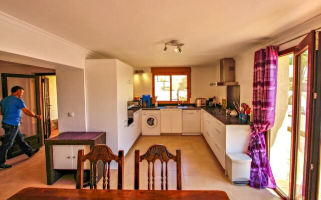 Alice Holiday Home With Private Swimming Pool In Benissa