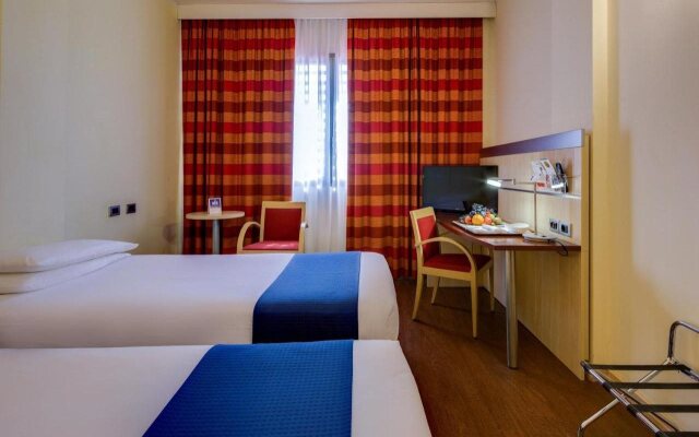 Holiday Inn Express Parma, an IHG Hotel