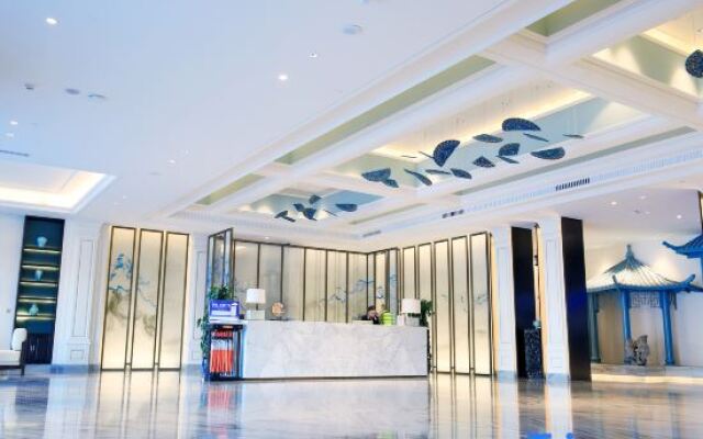 Yunlan Bay Shuanglian Hot Spring Resort