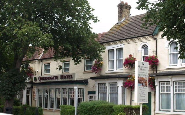 Queensgate Hotel