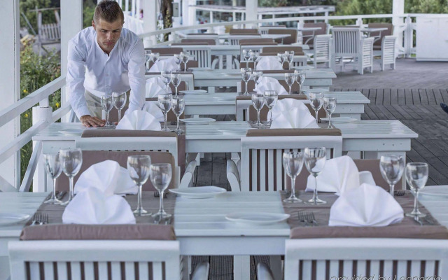Kassandra Bay Resort, Suites & Spa