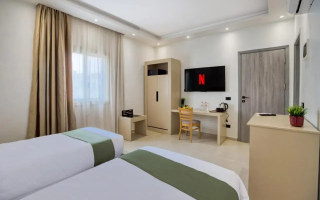 Seven Stays Zayed