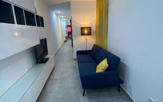 Gzira Modern Two Bedroom Apartment
