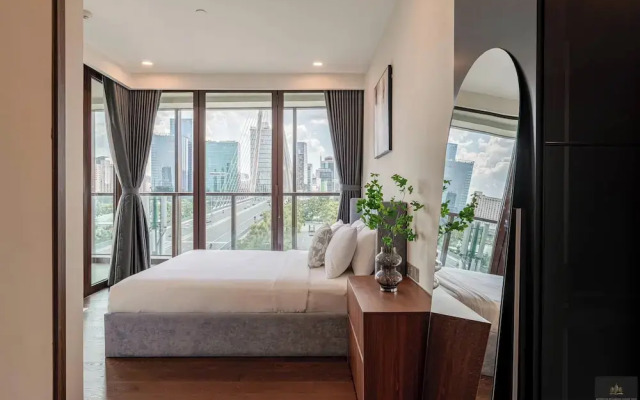 Metropole Residences Luxury Suite