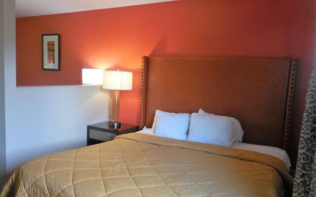 Briarwood Suites
