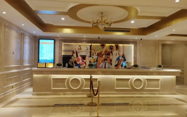 Vienna Hotel (Wuhan Guobo Jiangang subway station store)