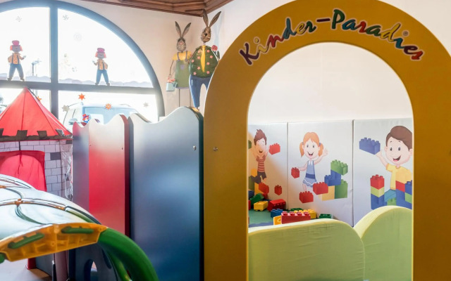 DAS KALTSCHMID - Familotel Tirol
