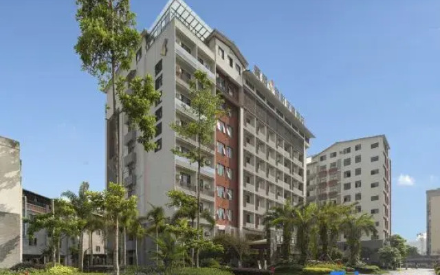 Yunyi Zhenyue Garden Hotel