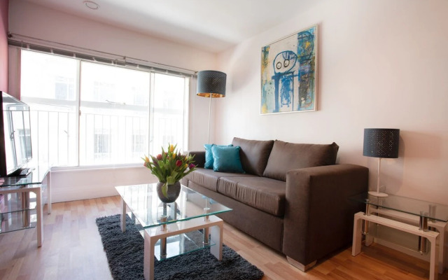 Rest & Recharge Regents CT 2bed Sleeps 7