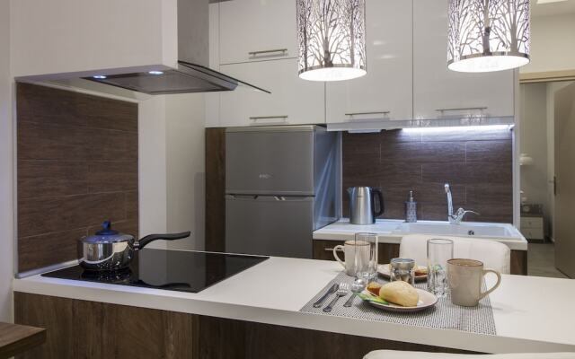 FLOW - White Tower Two Bedroom Suite