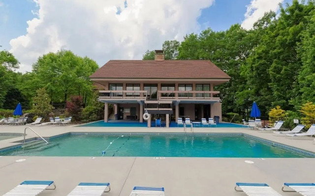 Smoky Mountain High 8 Bedroom Chalet by RedAwning