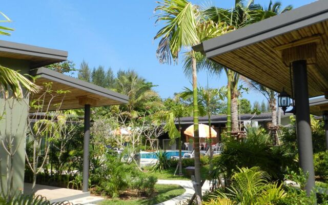 Loft Garden Villa at Bangsak