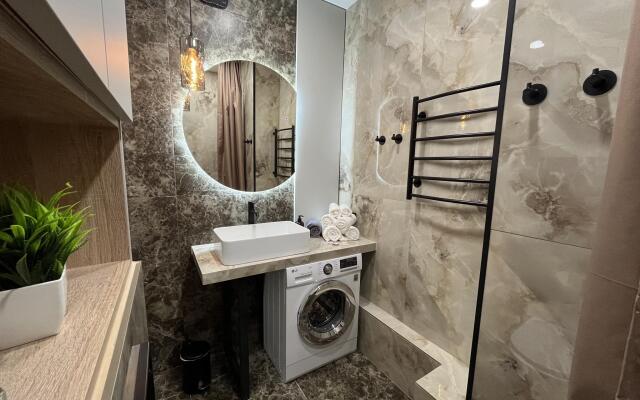 Апартаменты на набережной Ярыгинская 17