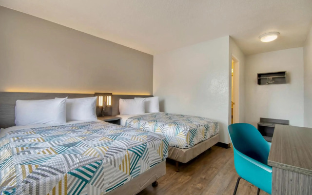 Motel 6 Santa Fe