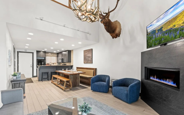 Snow Flower 126 2 Bedroom Condo