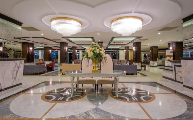 Le Monde Beach Resort & Spa