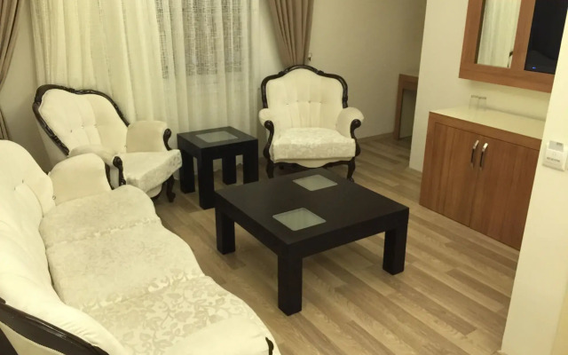 Grand Mardini Hotel