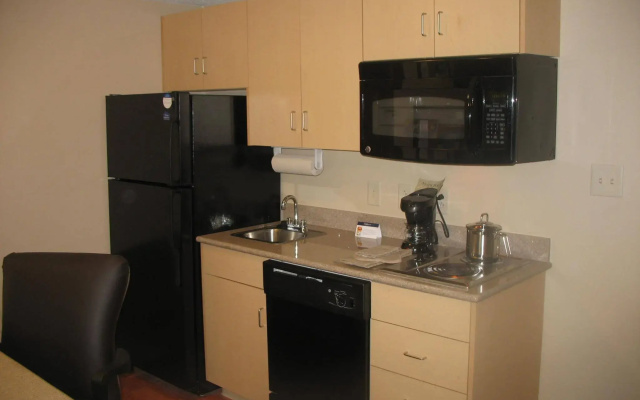 Candlewood Suites Wilson by IHG