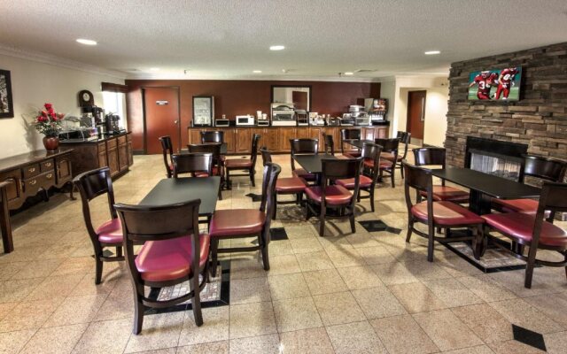 Red Roof PLUS+ Henderson