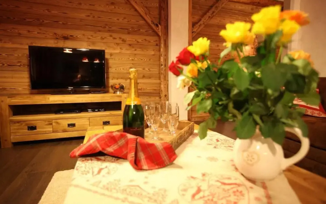LES Chalets D'adrien N°2 : 3 Pièces 6 Personnes / 3 Rooms 6 People