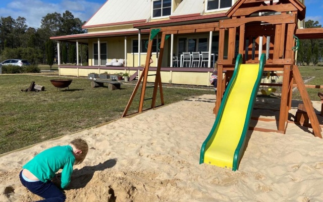 The Residence @ Elbourne Wines – Entertainment – Rothbury
