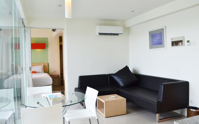 HARRIS Hotel & Residence Sunset Road Bali