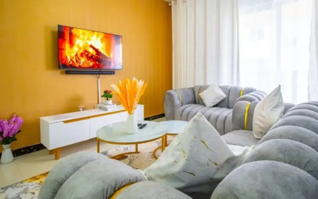 Lux Suites Spring Garden Apartments