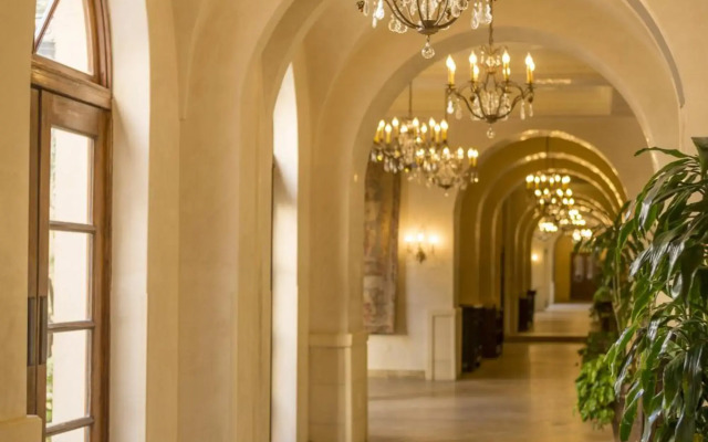 Ayres Hotel Manhattan Beach LAX