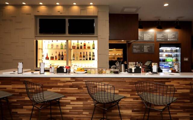 Courtyard Southington