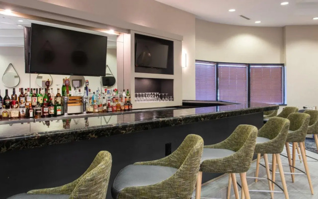 Delta Hotels by Marriott Detroit Novi