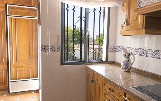 Living4Malaga Villa Miraflores