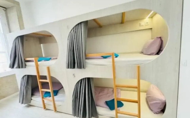 Fantasy Hostel Porto