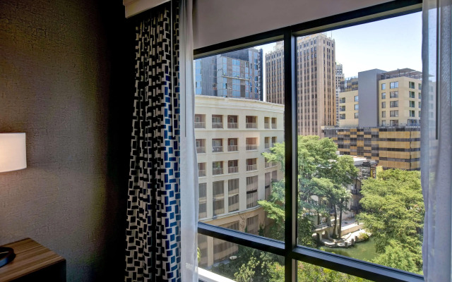 Hampton Inn & Suites San Antonio Riverwalk