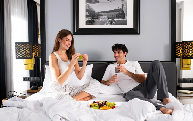 Athenian Riviera Hotel & Suites