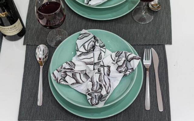 Apartments Aleje Jerozolimskie 85 by Renters