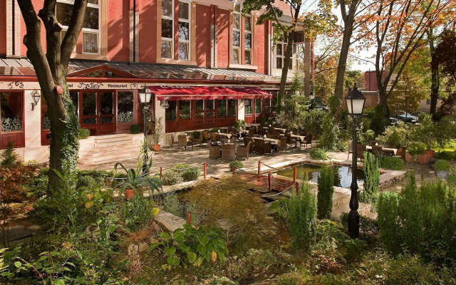 Golden Ball Club Hotel & Fitness