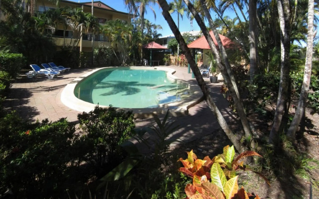 Tradewinds McLeod Holiday Apartments