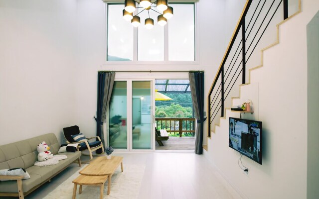 Gapyeong Animal Caravan Pension