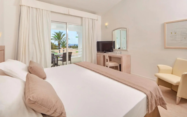 Prinsotel La Caleta Hotel And Apartments