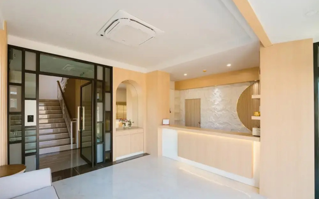 Vera Residences