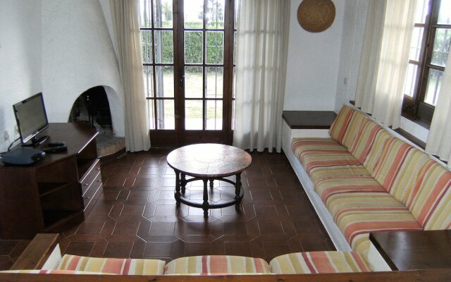 Villa Bell Raco B25